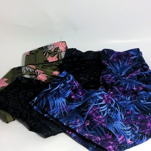 Set of 3 medium workout Capri leggings women's pattern floral gym athleisure